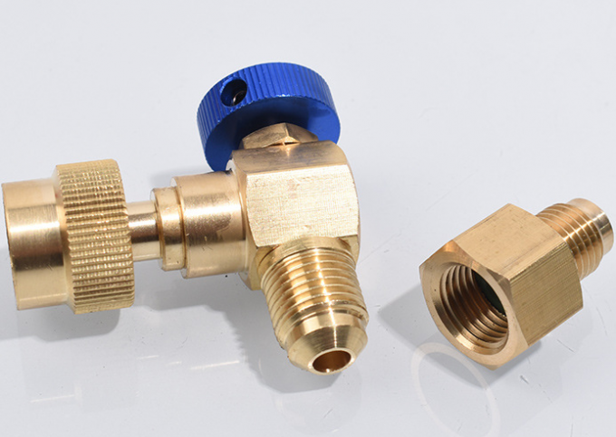 90° Brass Refrigerant Charging Safety Valve with Anti-Freeze Grip